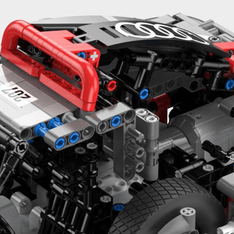 Remote Controlled 4x4 RS Q e-tron - Building Blocks Set | Power Brickz