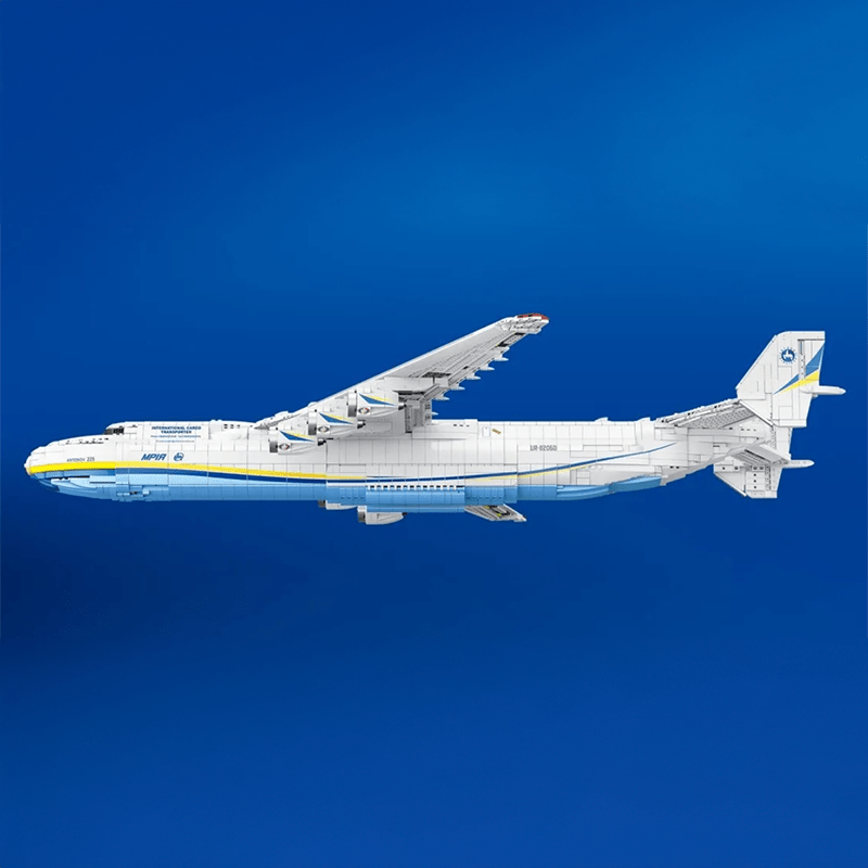 Antonov 225 With Stand - Building Set | Power Brickz