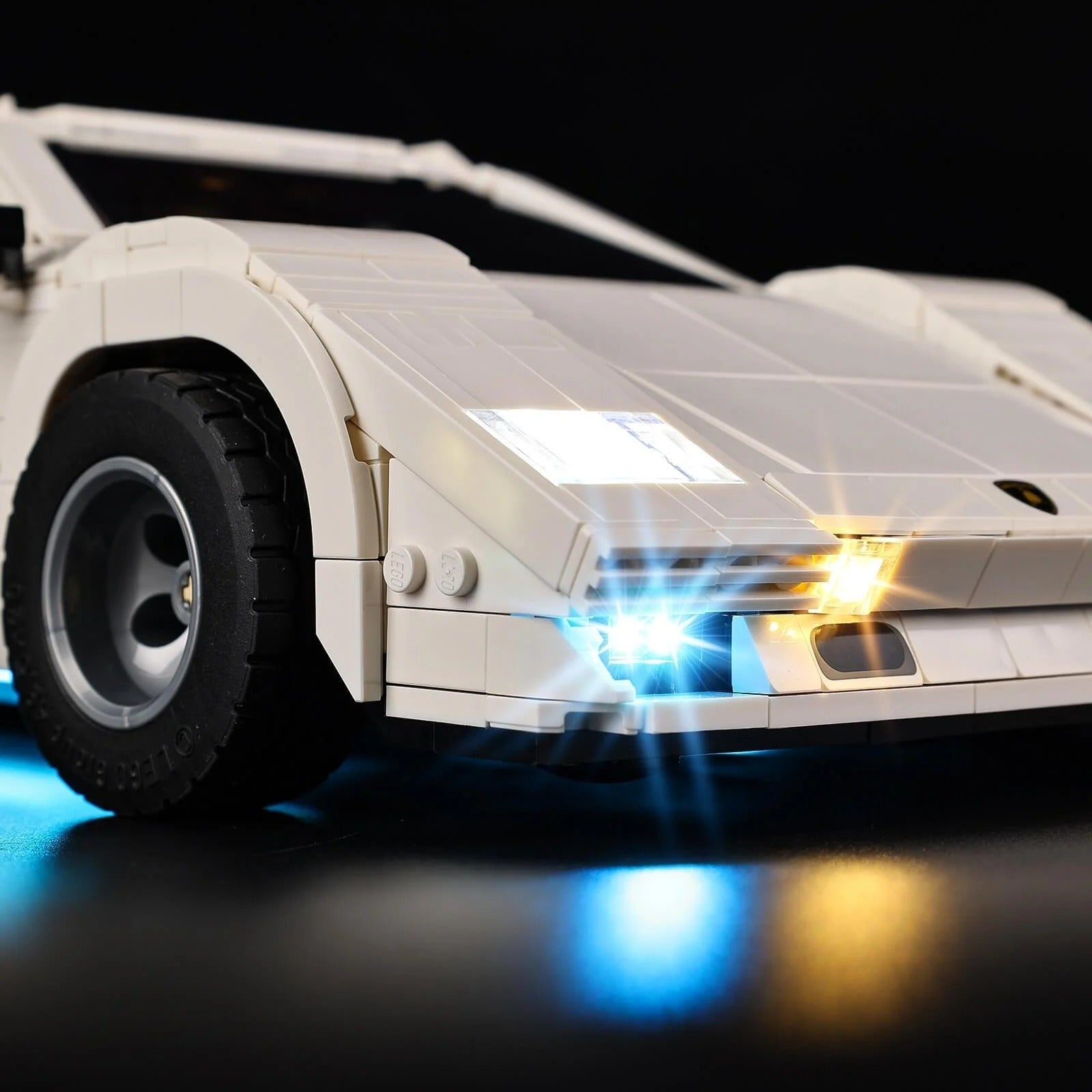 Lamborghini Countach 5000 Quattrovalvole 10337 LED Light Kit – Building Block Lighting | Power Brickz™