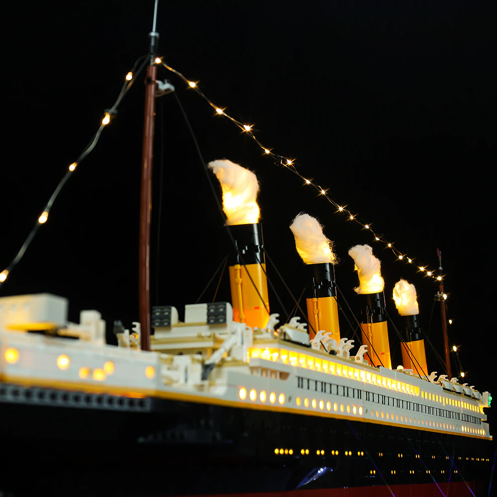 Titanic 10294 LED Light Kit – Building Block Lighting | Power Brickz™