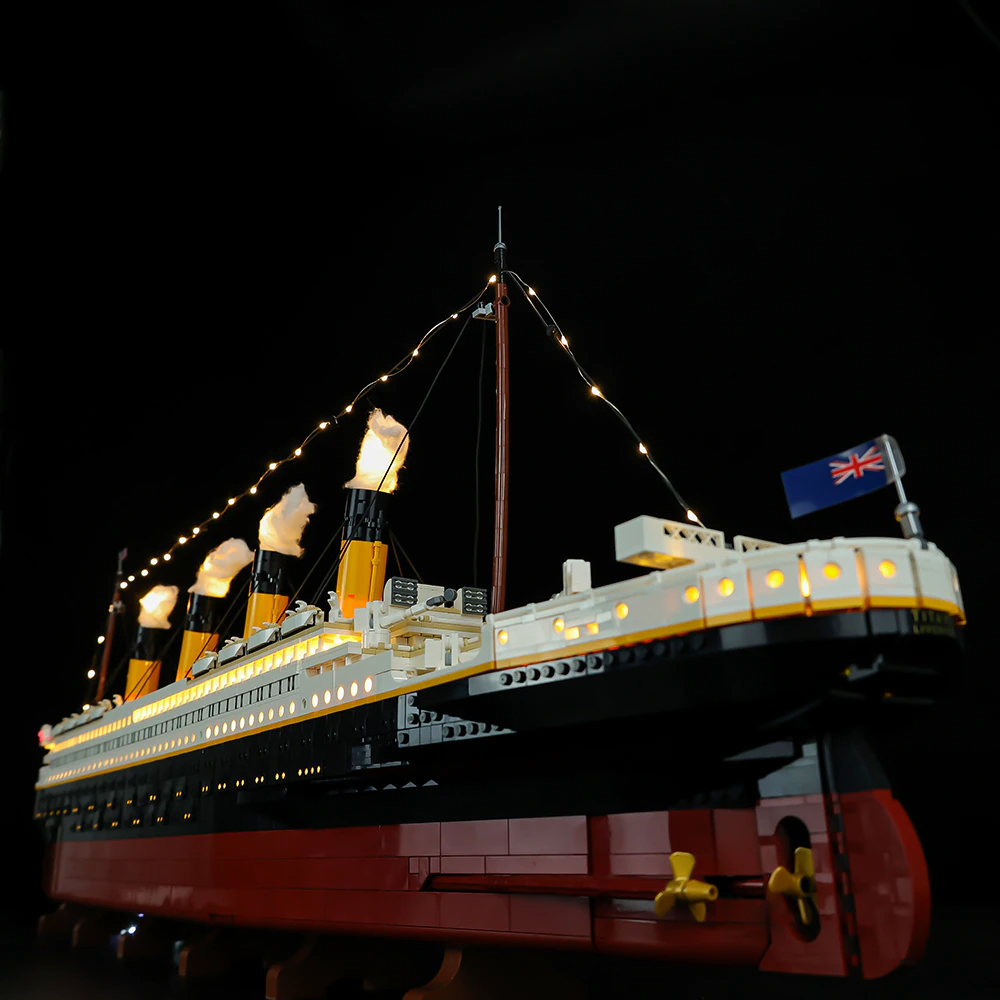 Titanic 10294 LED Light Kit – Building Block Lighting | Power Brickz™