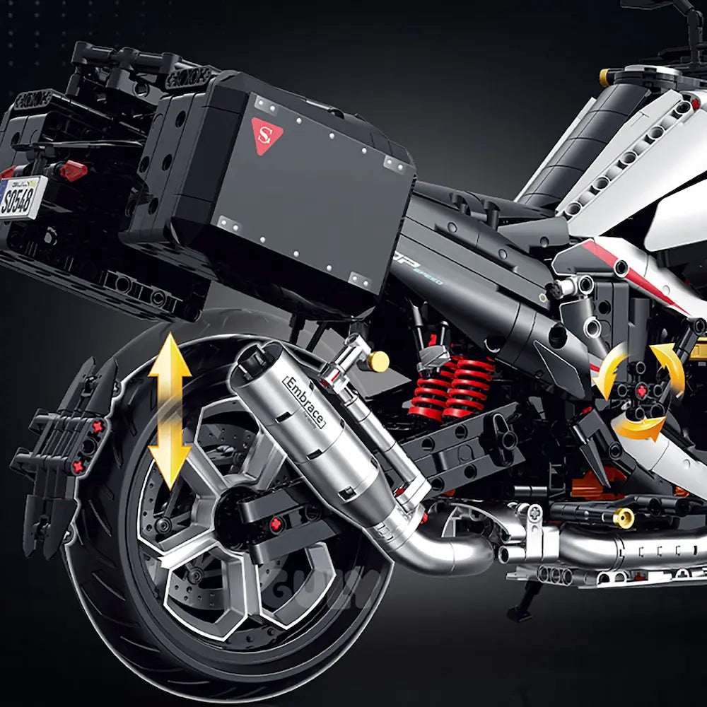 Boxer Beast 1300 Adventure made from Building Blocks Kit