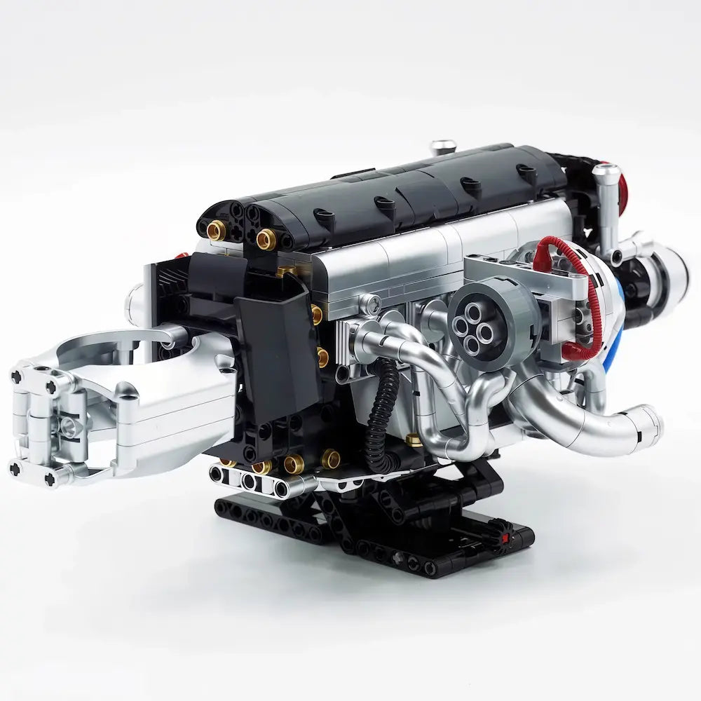JDM 2JZ-GTE Engine – brick-built display model made from building blocks
