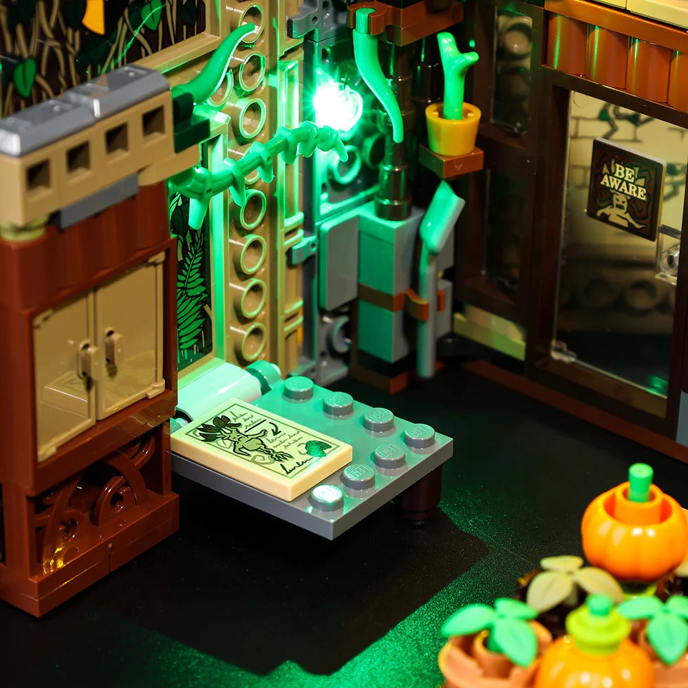 Hogwarts Moment: Herbology Class 76384 LED Light Kit – Building Block Lighting | Power Brickz™