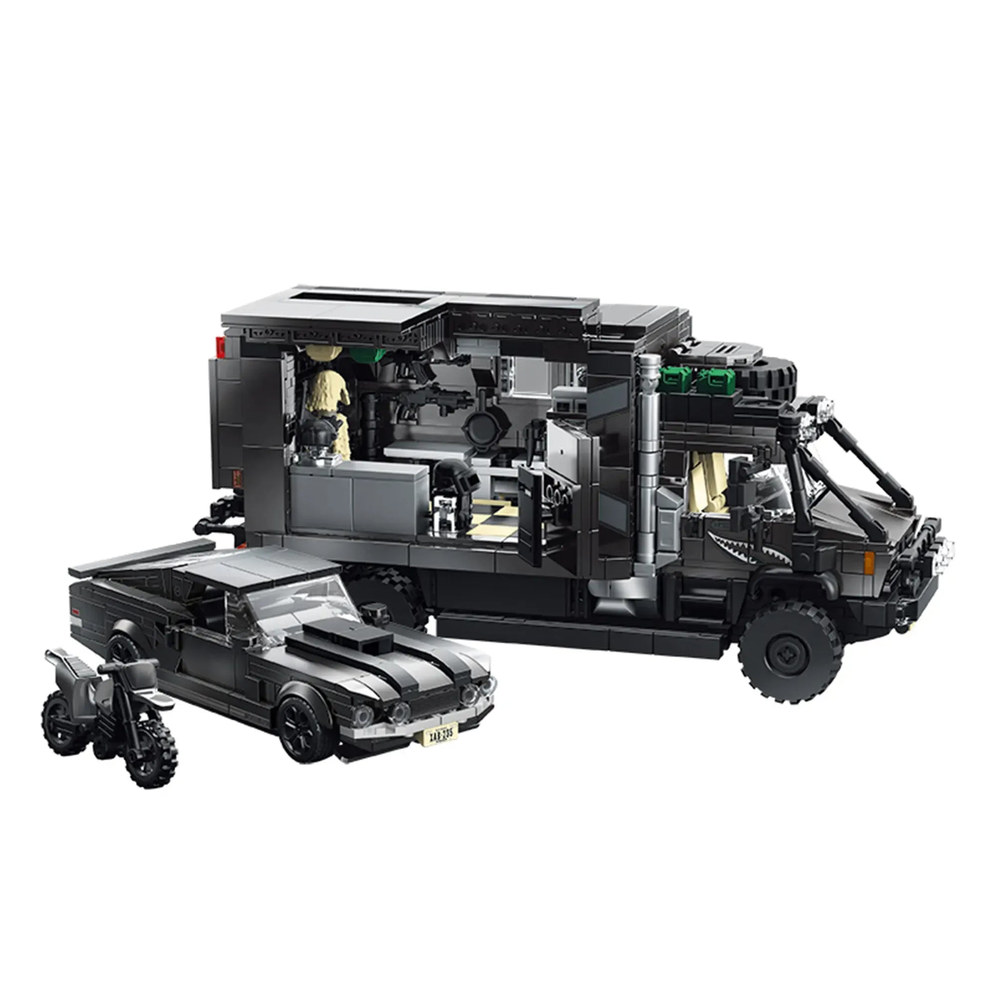 Unimog RV + Muscle Car Set made from Building Blocks