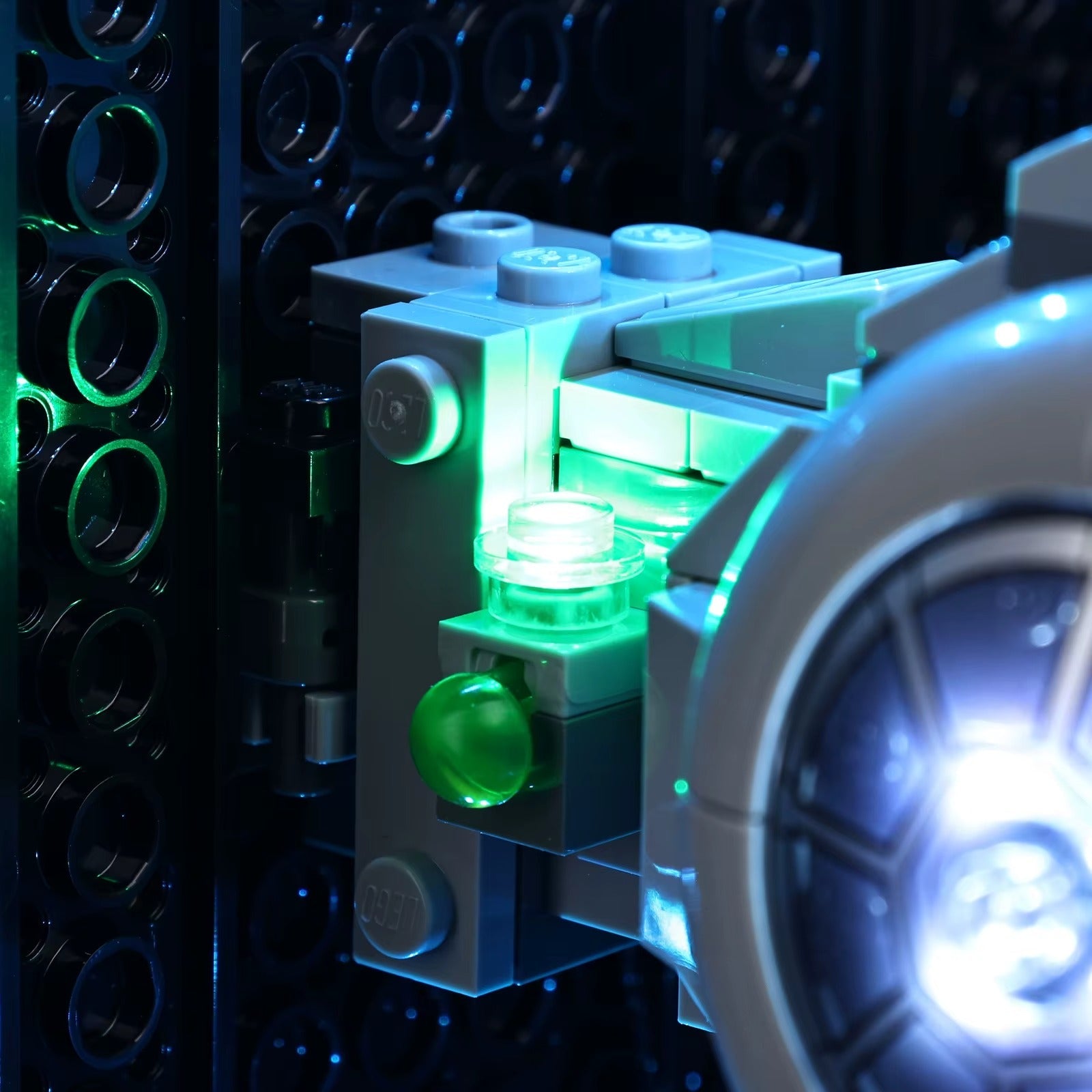 TIE Fighter & X-Wing Mash-Up 75393 LED Light Kit – Building Block Lighting | Power Brickz™