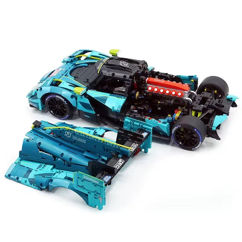 Valkyrie Racer Prototype Le Mans building blocks set 3069 pieces – 59.2 cm electric teal LMP hypercar with race livery number 000 – Power Brickz