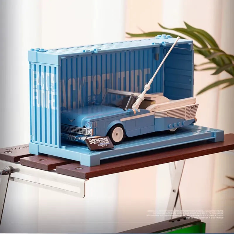 Silver Wing Cyclone – brick-built display model made from building blocks