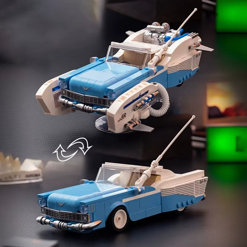 Silver Wing Cyclone – brick-built display model made from building blocks