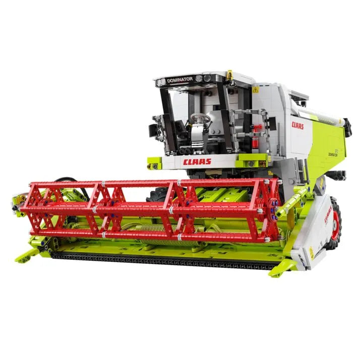Claas Dominator 370 Harvester