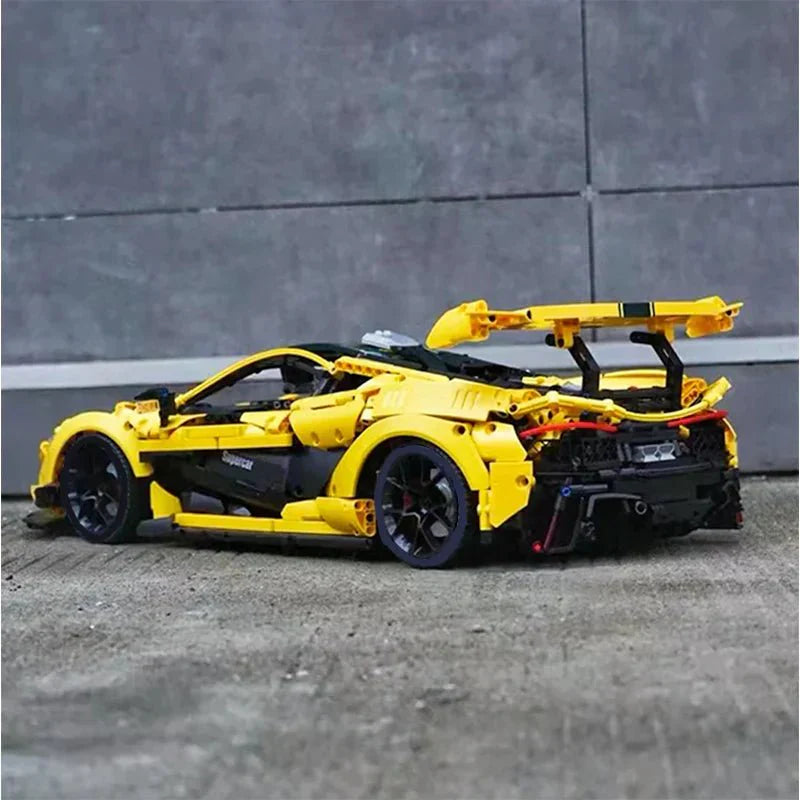 Track-Only Hypercar P1 GTR Yellow - Building Blocks Set | Power Brickz