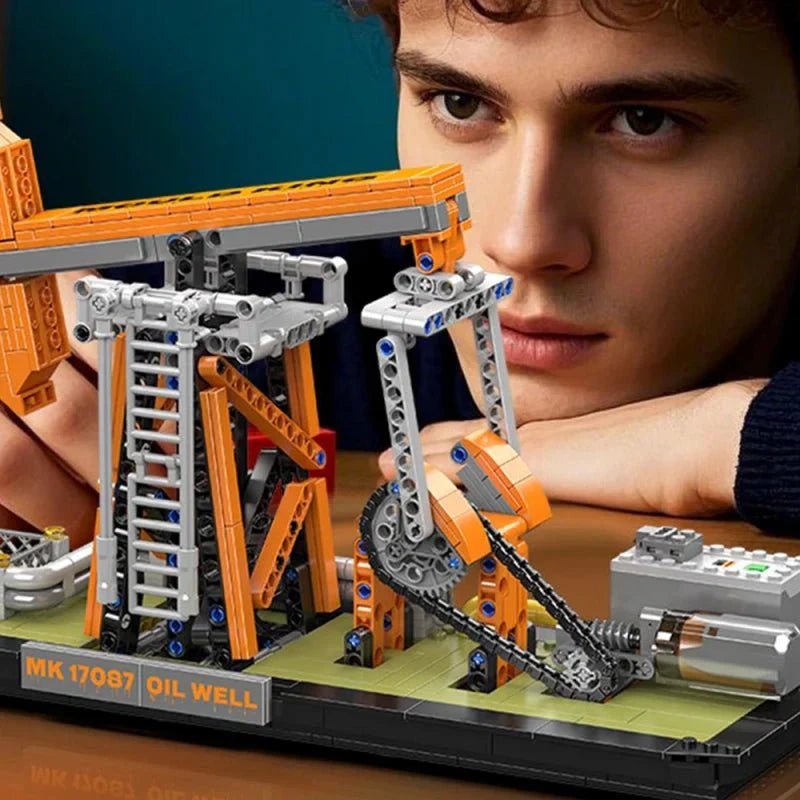 Motorized Oil Well Rig | 840pcs - Power Brickz