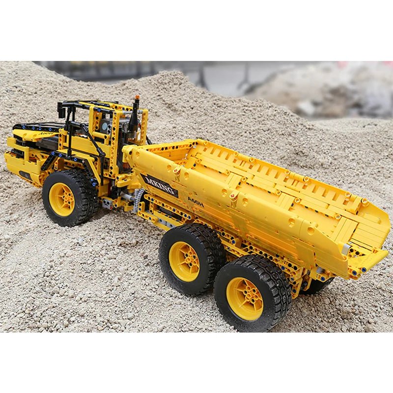 RC Articulated Dump Truck - Building Blocks Set | Power Brickz