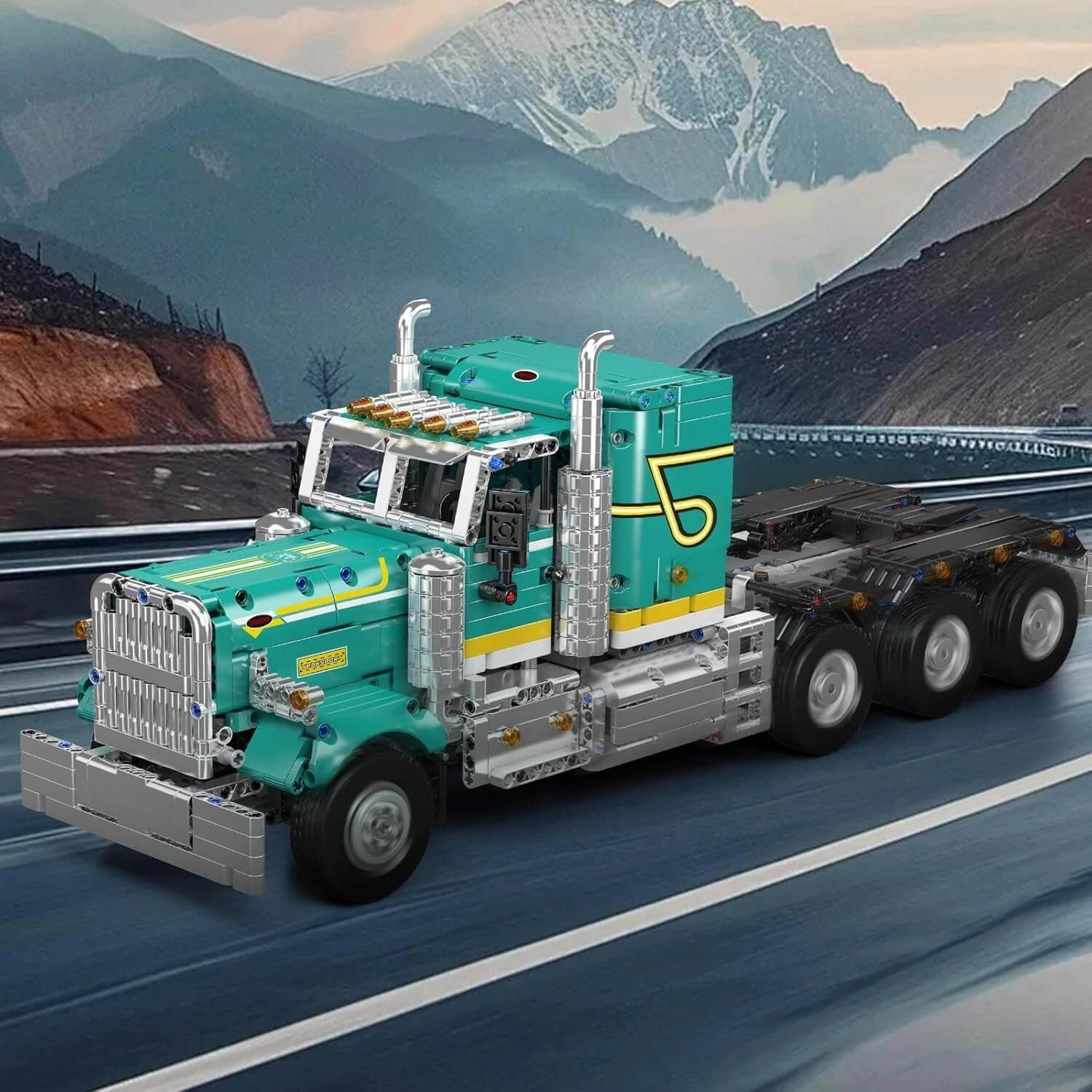 Remote Controlled American Truck - Building Blocks Set | Power Brickz