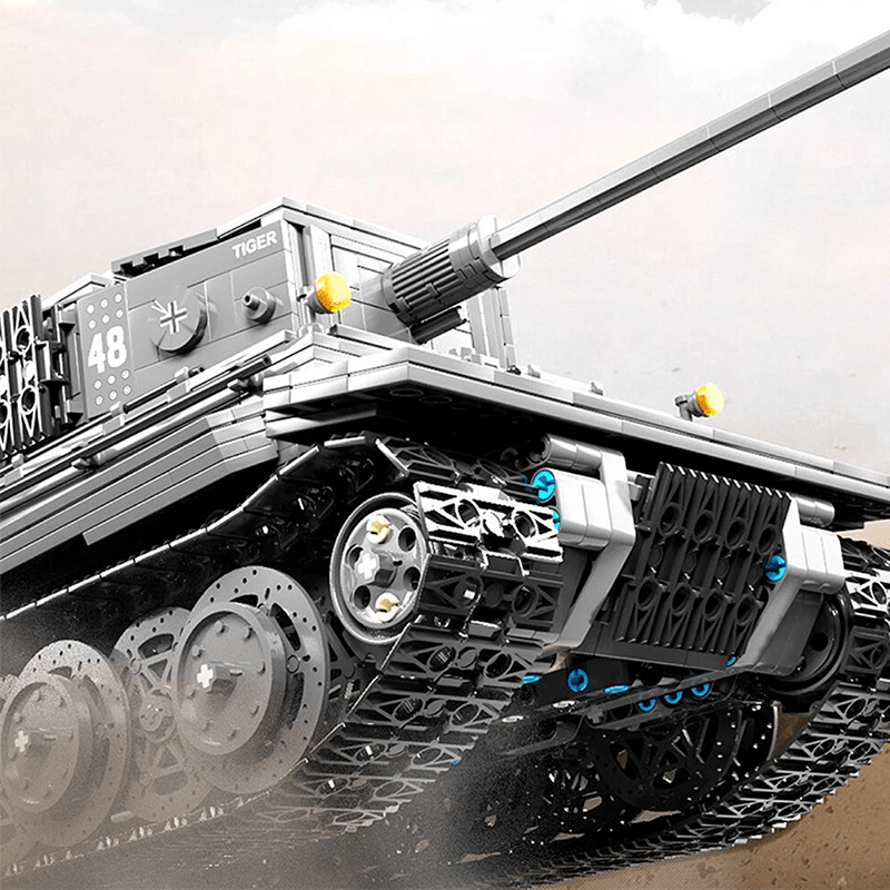 Remote Controlled Tiger Tank - Building Set | Power Brickz