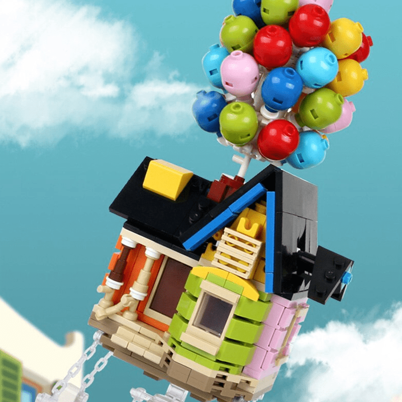 The "Balloon House" - Building Set | Power Brickz