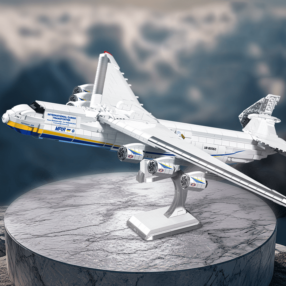 Antonov An-Giant Cargo Plane - Building Blocks Set | Power Brickz