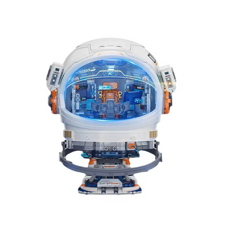 Space Explorer Helmet - Building Blocks Set | Power Brickz