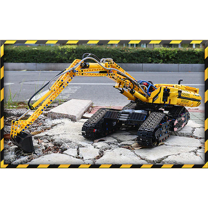 RC Morphing Excavator - Building Set | Power Brickz