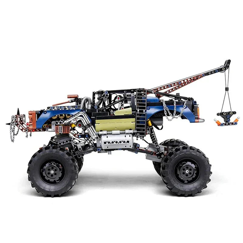Post-Apocalypse Survival Truck - Building Blocks Set | Power Brickz
