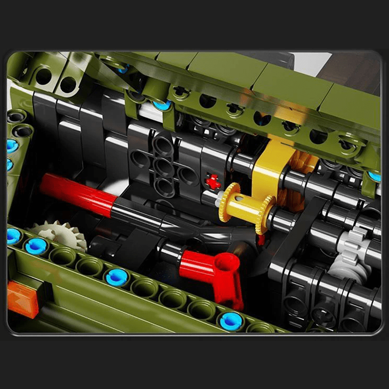 Armoured Military Ambulance - Building Set | Power Brickz