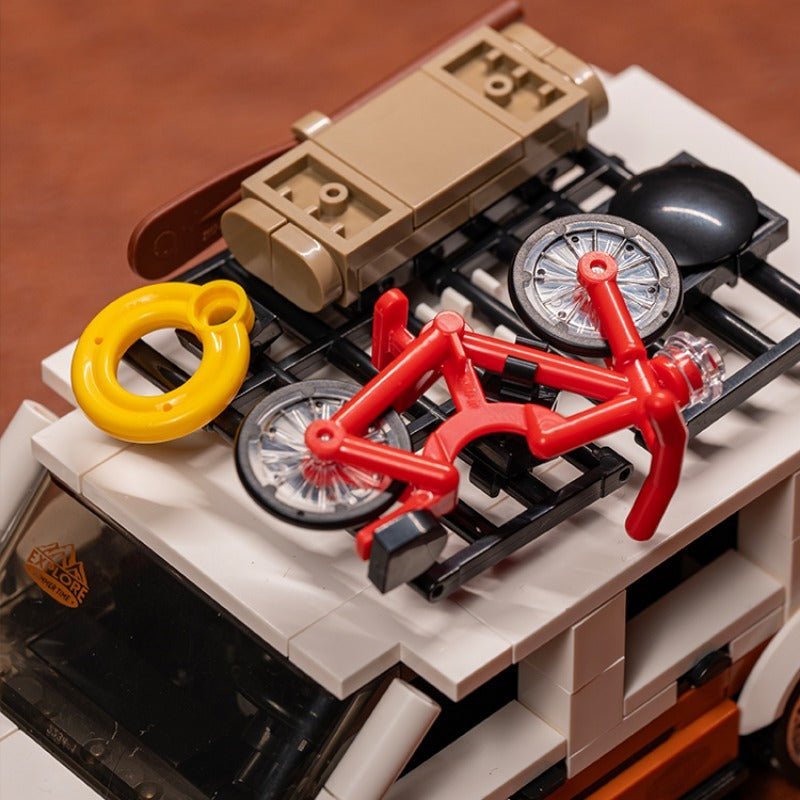 Classic Boxy Station Wagon - Building Blocks Set | Power Brickz