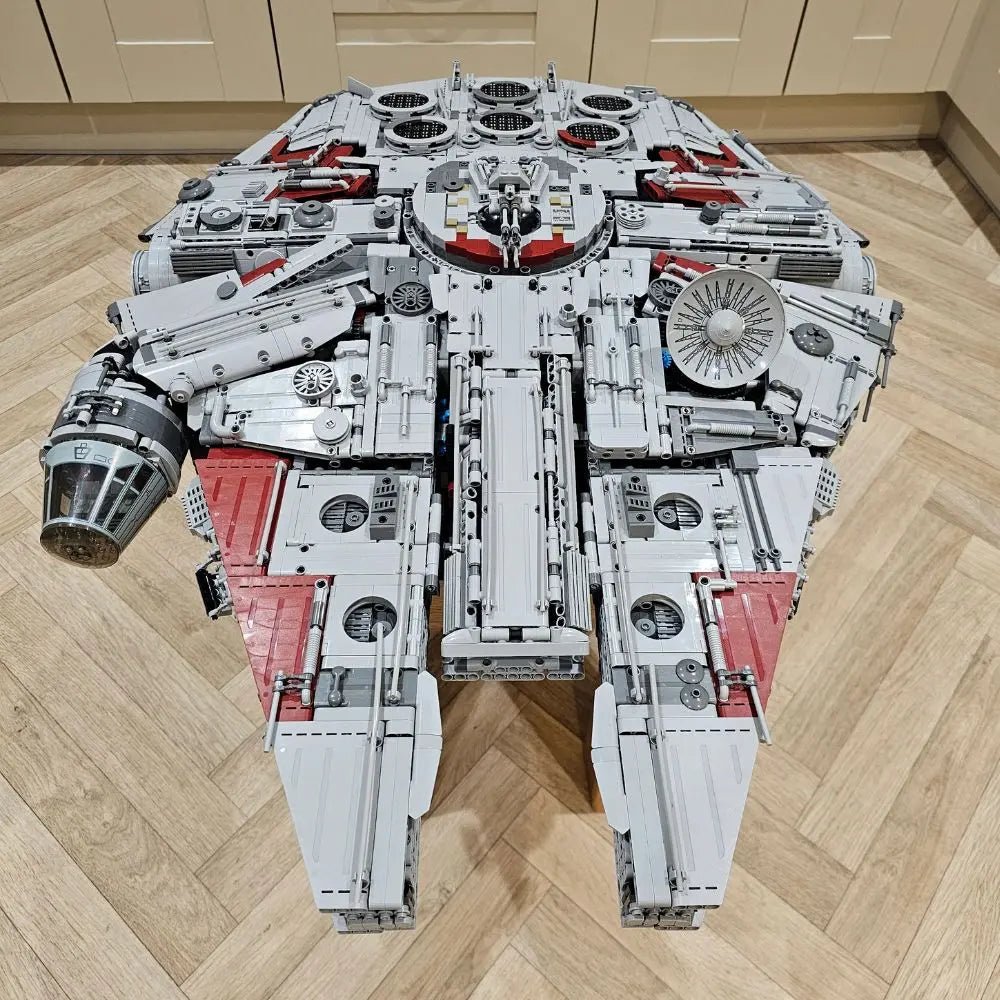 Galaxy Freighter Ultimate with Lighting | 11230pcs - Power Brickz