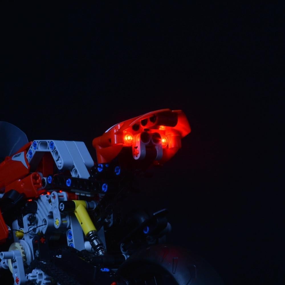 Ducati Panigale V4 R 42107 LED Light Kit – Building Block Lighting | Power Brickz™