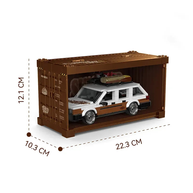 Retro Camper Wagon – brick-built display model made from building blocks