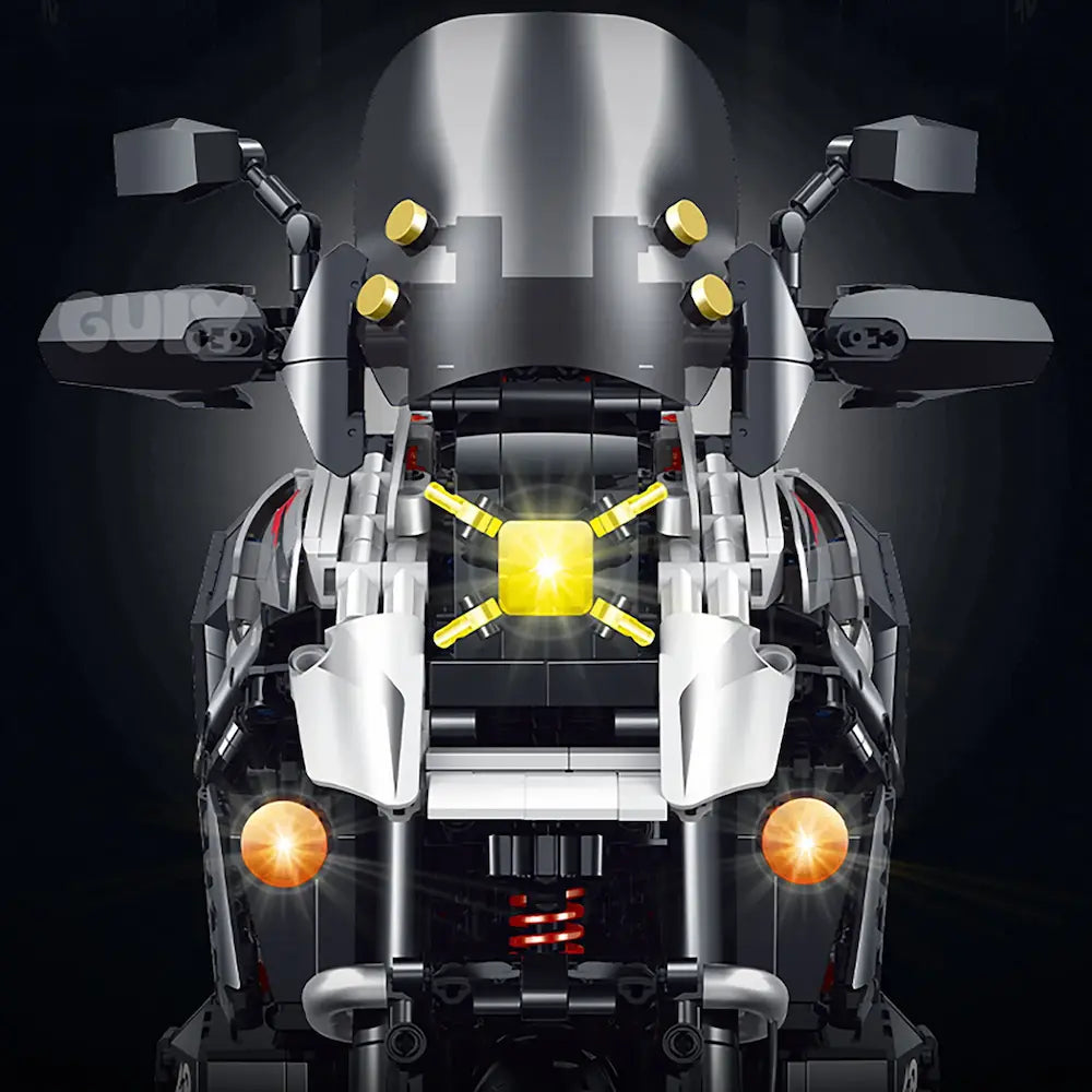 Boxer Beast 1300 Adventure made from Building Blocks Kit