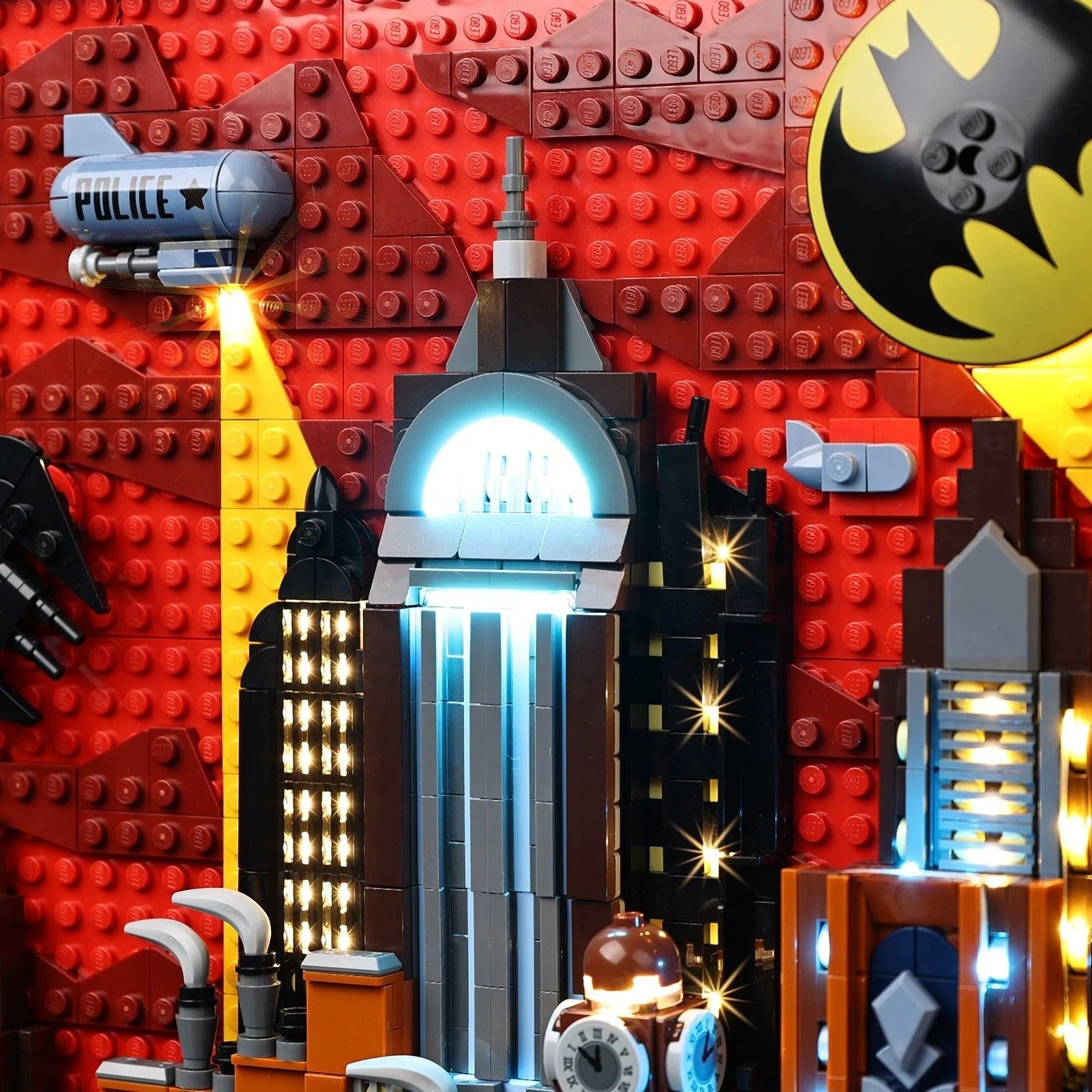 Batman: The Animated Series Gotham City 76271 LED Light Kit – Building Block Lighting | Power Brickz™