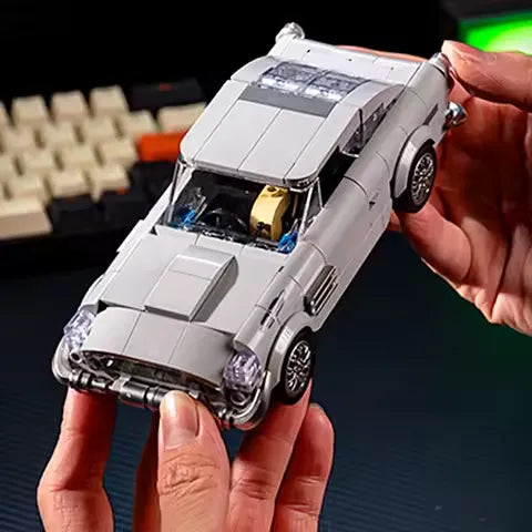 Silver Stream Soarer – brick-built display model made from building blocks