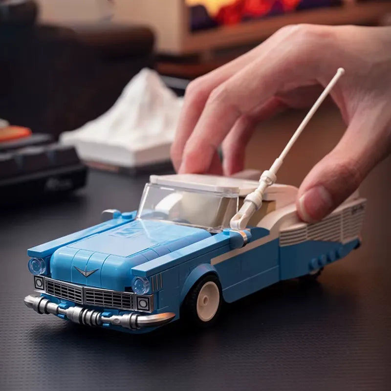 Silver Wing Cyclone – brick-built display model made from building blocks