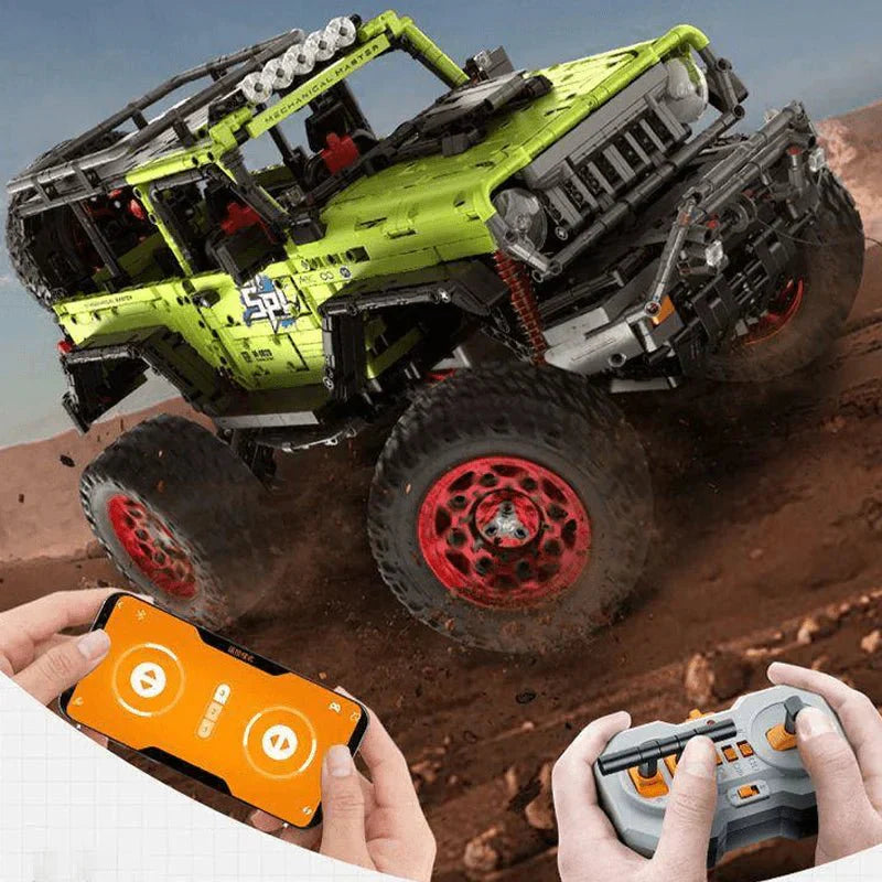 Green Off-Road Trail 4x4 - Building Blocks Set | Power Brickz