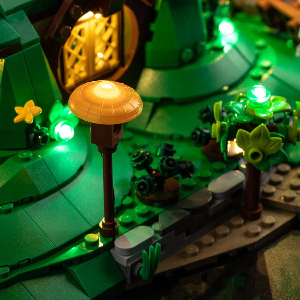 The Lord Of The Rings: The Shire 10354 LED Light Kit – Building Block Lighting | Power Brickz™