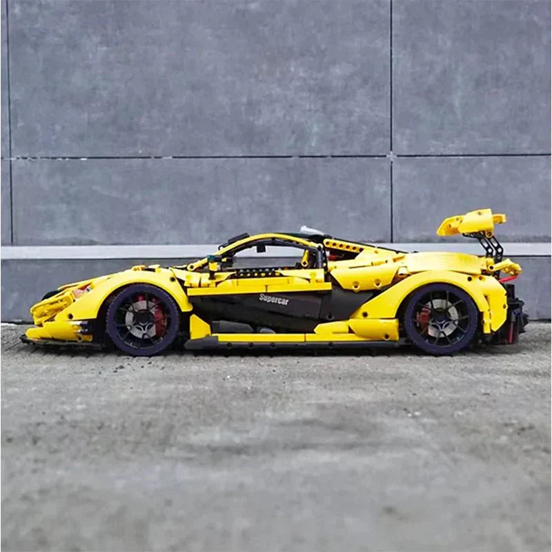 Track-Only Hypercar P1 GTR Yellow - Building Blocks Set | Power Brickz