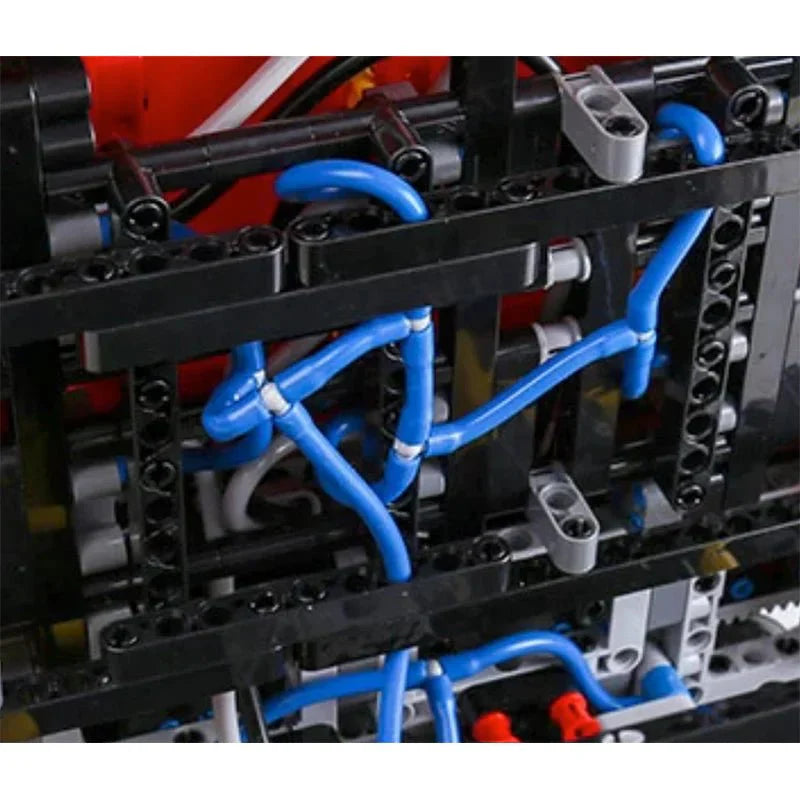 RC Heavy-Duty Crane Truck - Building Blocks Set | Power Brickz