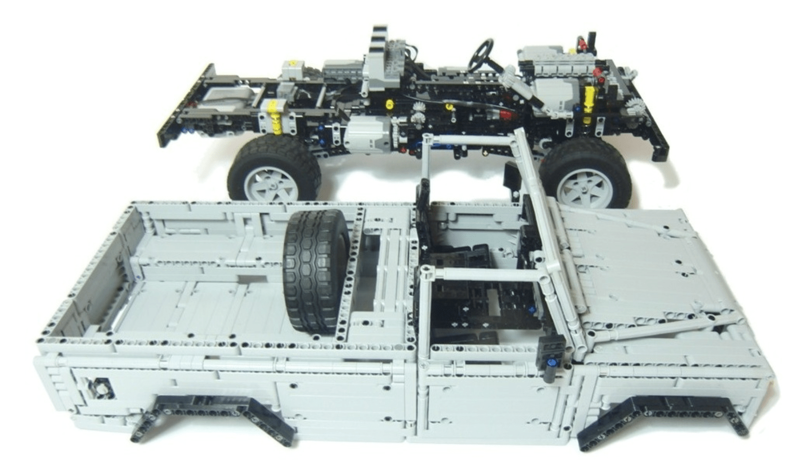 Remote Controlled SUV - Building Set | Power Brickz
