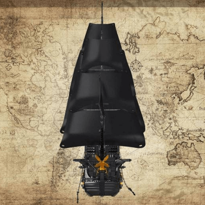Black Pirate Ship - Building Set | Power Brickz
