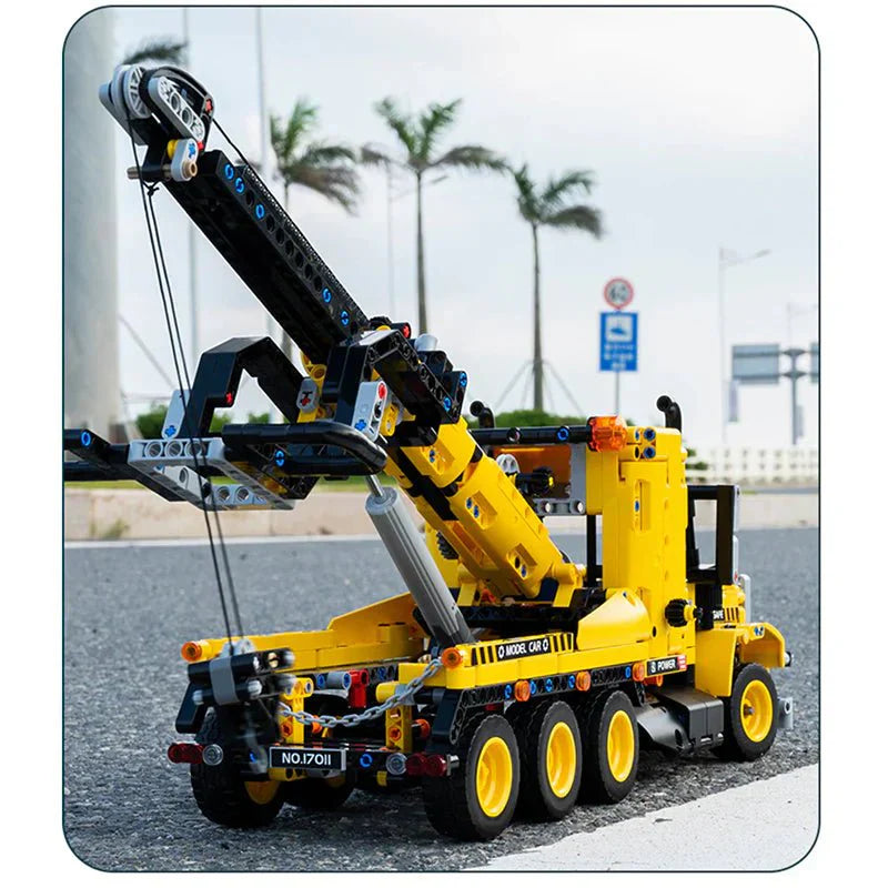 Heavy-Duty Tow Truck - Building Blocks Set | Power Brickz